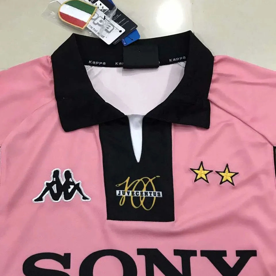 1997/98 Juventus Away Retro Football Shirt