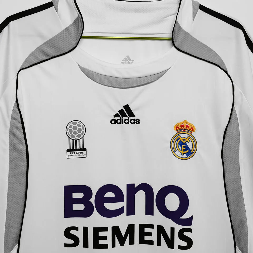 2006/07 Real Madrid Home Retro Football Shirt