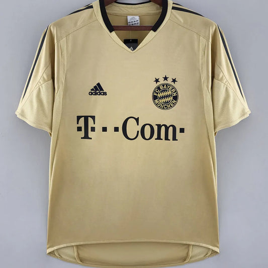 2004/05 Bayern Munich Away Retro Football Shirt