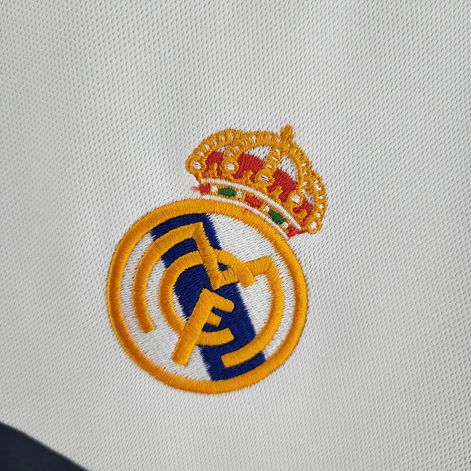 2000/01 Real Madrid Home Retro Football Shirt