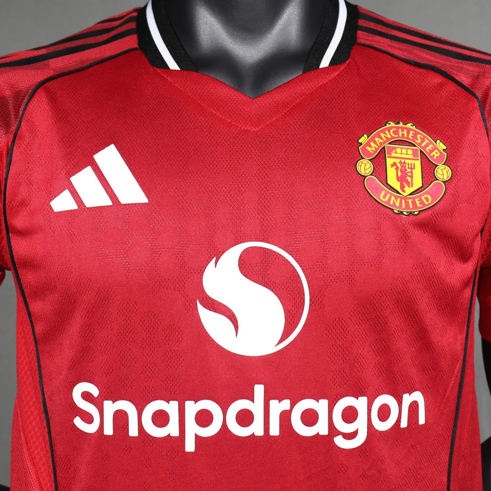 2025/26 Manchester United Home Player Version Football Shirt