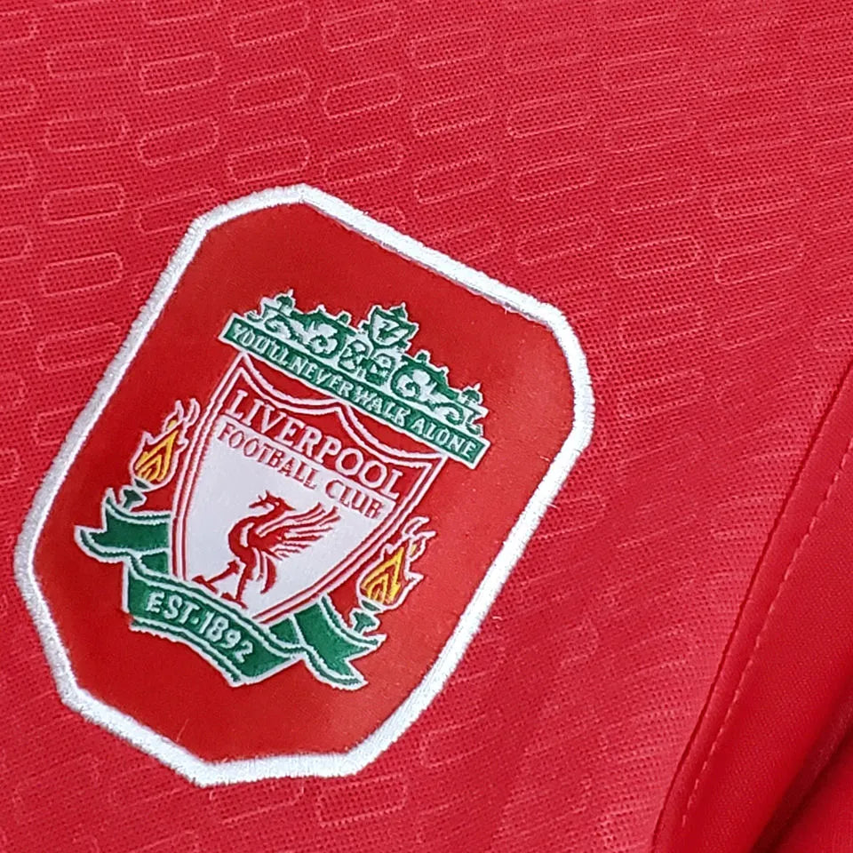 2005 Liverpool Home Retro Football Shirt