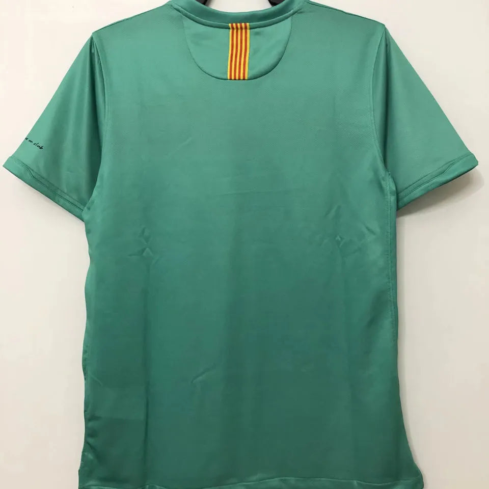 2010/11 Barcelona Away Retro Football Shirt
