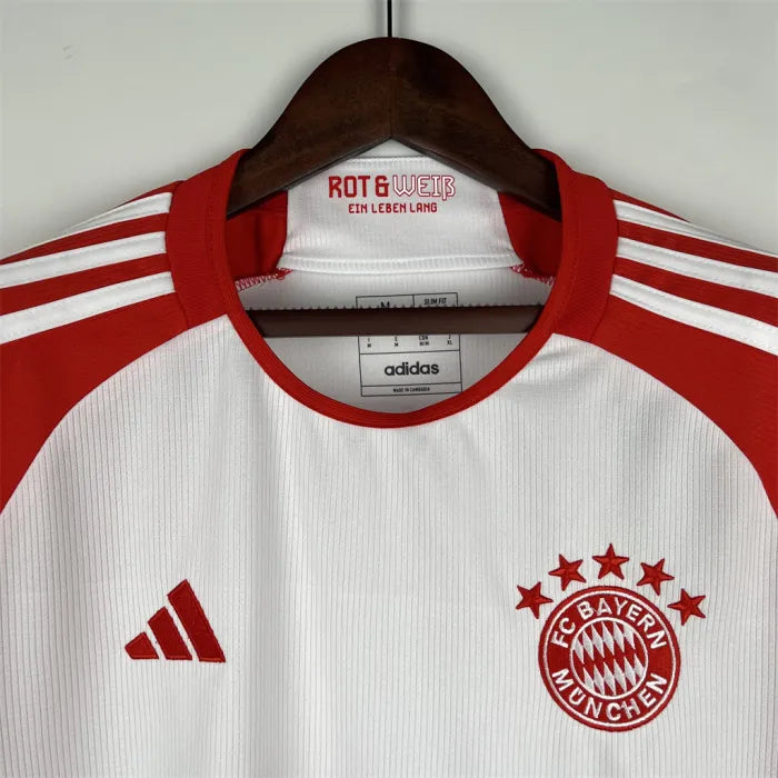 2023/24 Bayern Munich Home Football Shirt