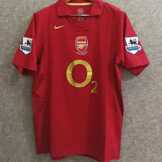 2005/06 Arsenal Home Retro Football Kit