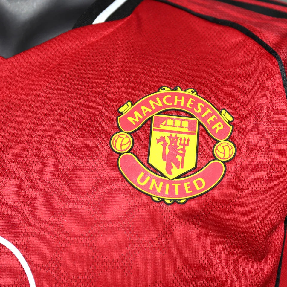 2025/26 Manchester United Home Player Version Football Shirt