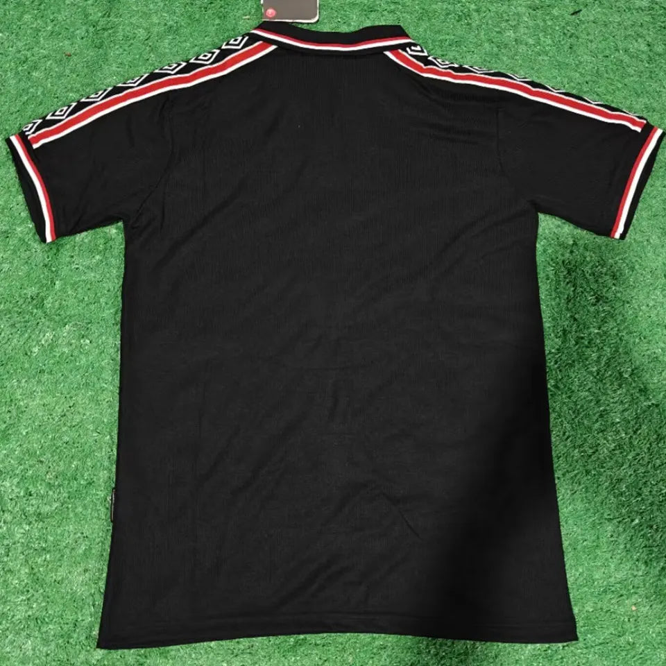 1999 Manchester United Black Retro Football Shirt