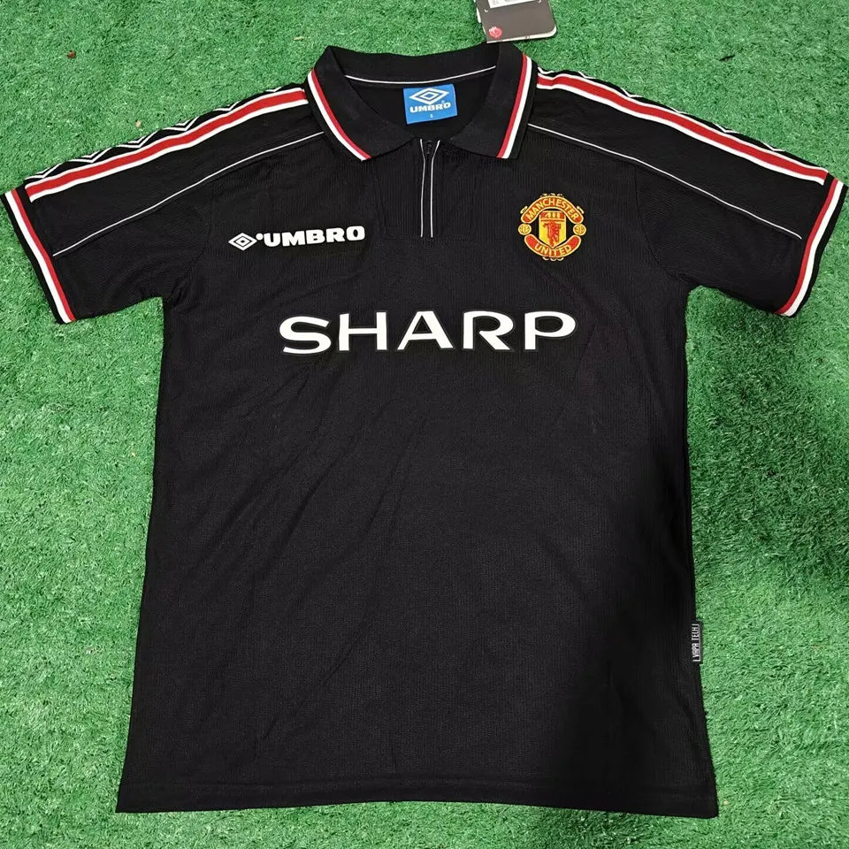 1999 Manchester United Black Retro Football Shirt