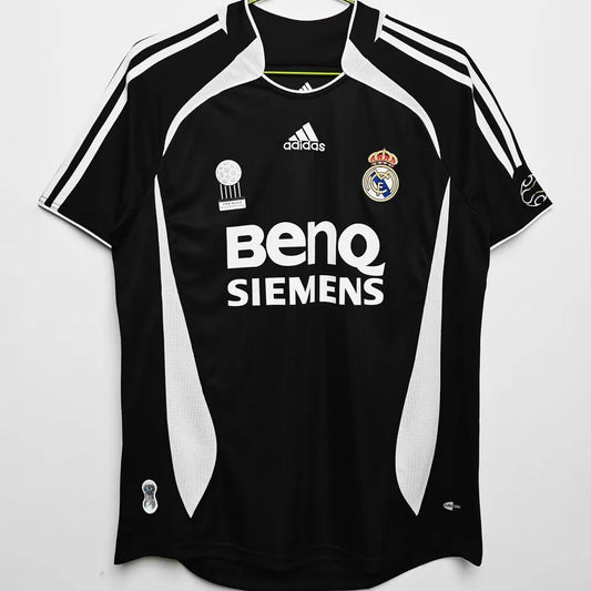2006/07 Real Madrid Third Retro Football Shirt