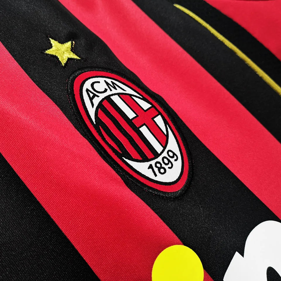 2006/07 AC Milan Home Long Sleeve Retro Football Shirt