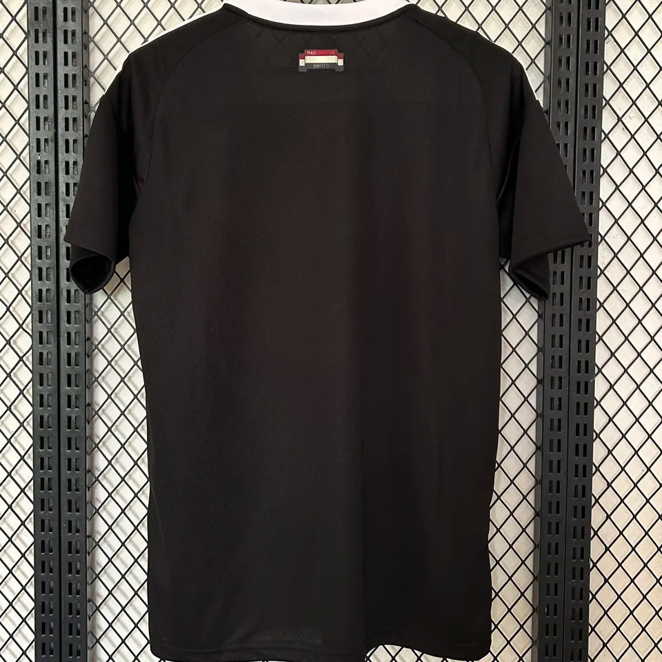 2024/25 Manchester United Goal Keeper Football Shirt