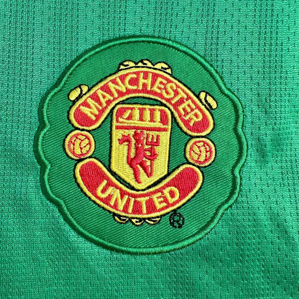 2007/08 Manchester United Goalkeeper Retro Football Shirt
