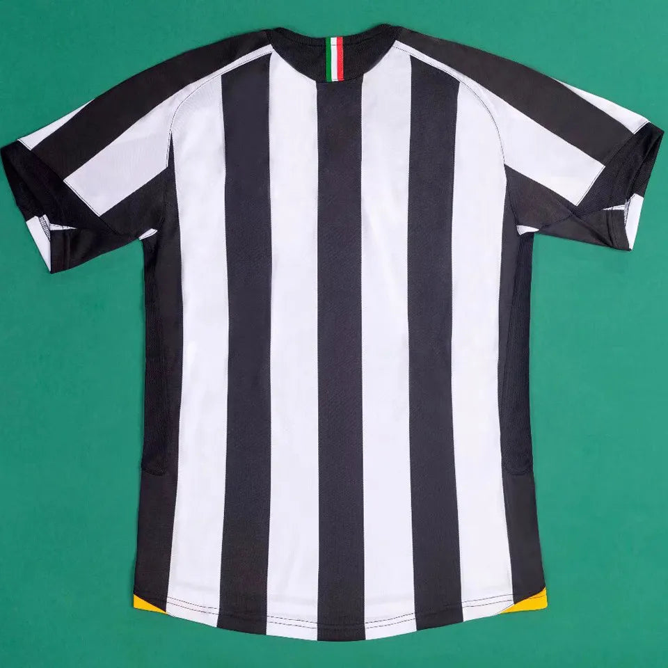 2005/06 Juventus Home Retro Football Shirt