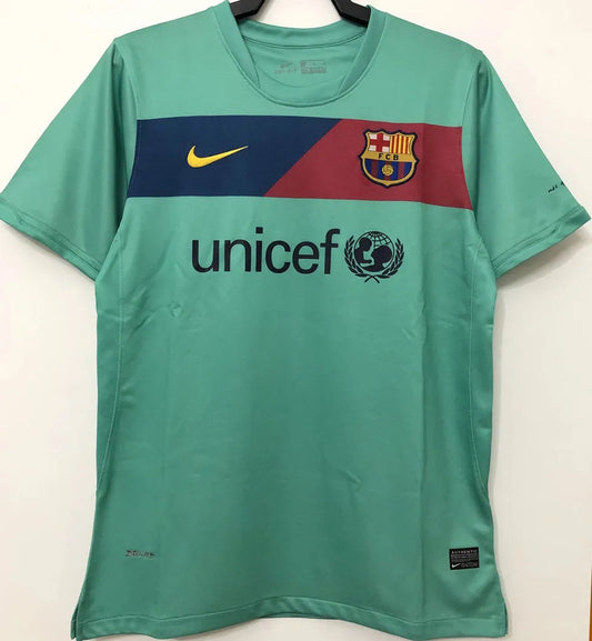 2010/11 Barcelona Away Retro Football Shirt