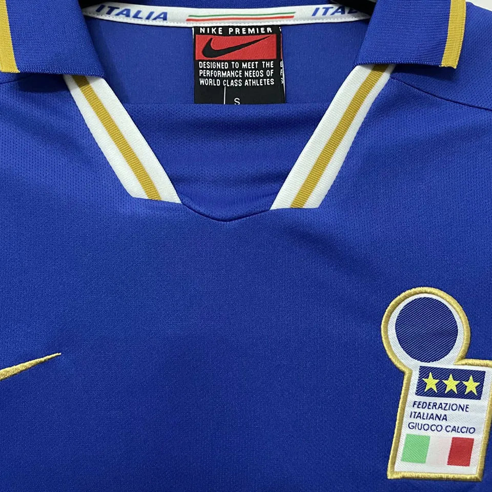 1996 Italy Home Retro Football Shirt